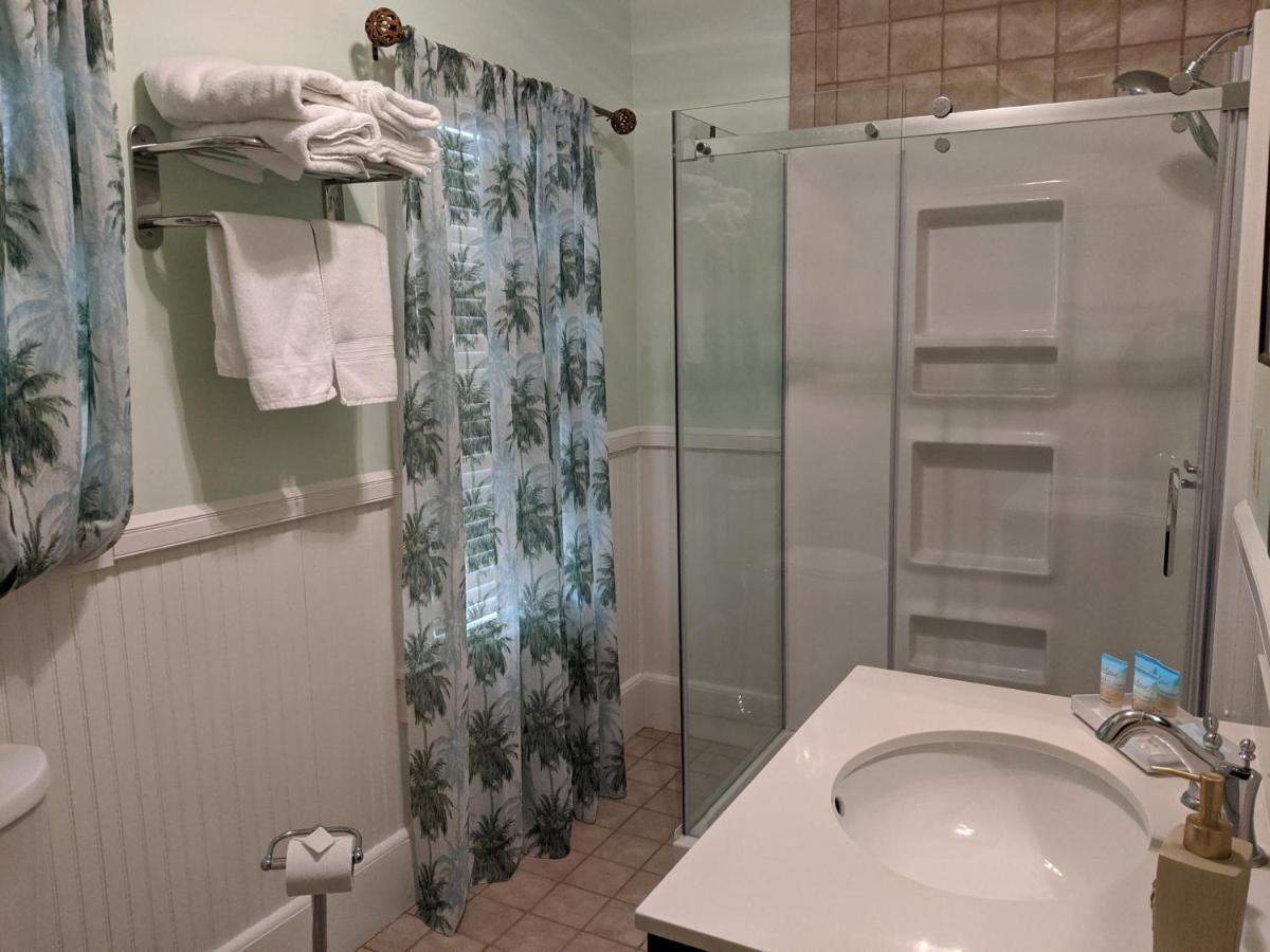 Lake Minneola Inn Bagian luar foto